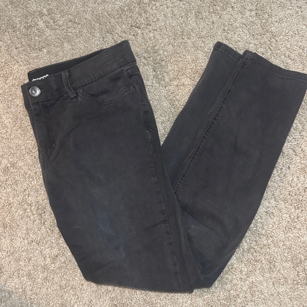 Liz Claiborne Jeans Women's Black Denim Skinny Jeans, stretch Size 10